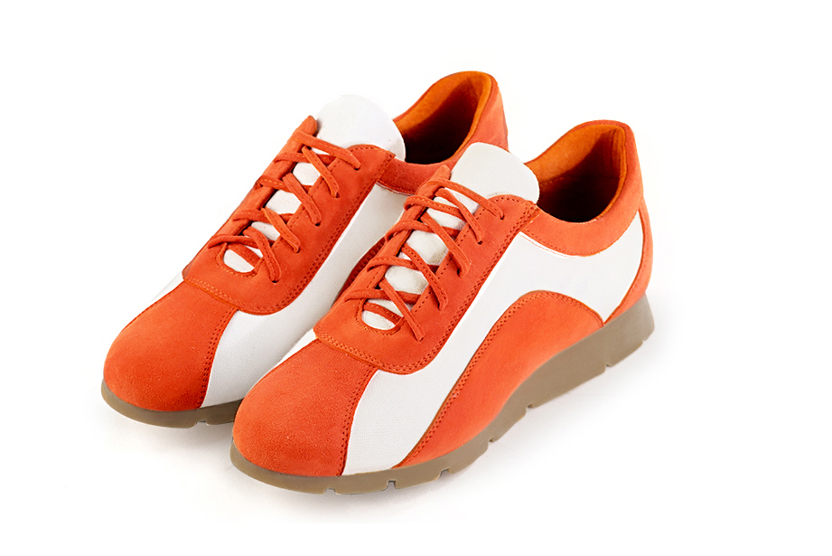 Clementine orange and off white women's elegant sneakers. Round toe. Flat rubber soles. Front view - Florence KOOIJMAN